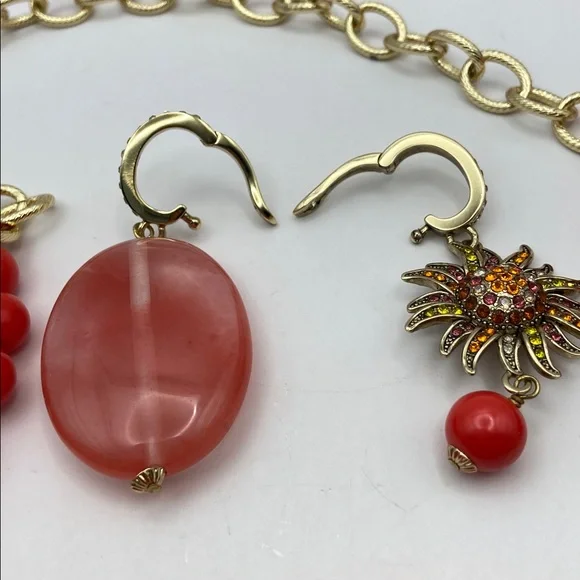 Heidi Daus Loop Back Around Transformable Charms Long Necklace Coral 52”L - Picture 5 of 13